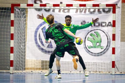 BM Soria vs 4 Valles La Robla. MARIO TEJEDOR (16)