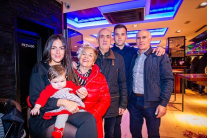 Champanada de fin de año. MARIO TEJEDOR (7)