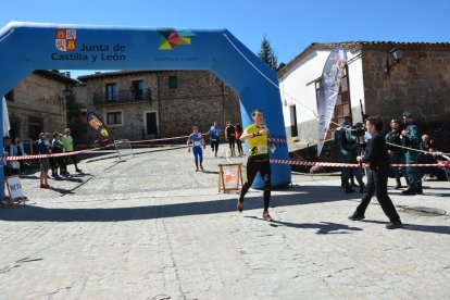 El Nacional de orientación finalizaba este domingo en Molinos de Duero. R. F.