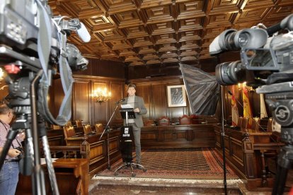 Reuniones y comunicación de las medidas - Fotógrafo Luis Ángel Tejedor (18)