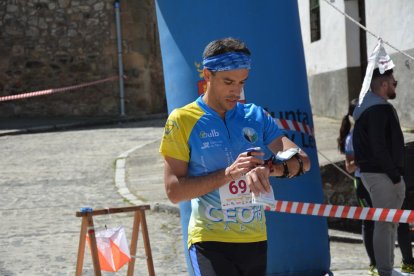 El Nacional de orientación finalizaba este domingo en Molinos de Duero. R. F.