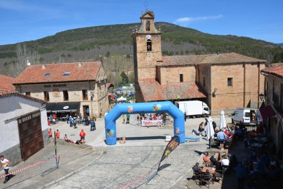 El Nacional de orientación finalizaba este domingo en Molinos de Duero. R. F.