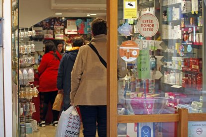 Situación del comercio en la capital - Fotografo Mario Tejedor (65)