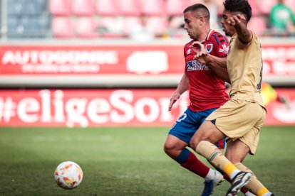 CD Numancia-Barça B, partido en el que no se movió el resultado inicial. GONZALO MONTESEGURO