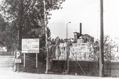 Las papeleras de Almazán, gran motor en la economía de Soria.-HDS