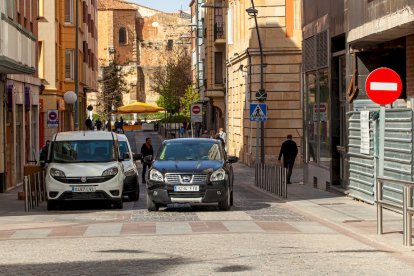 Reordenación del tráfico durante las obras de pacificación del centro de Soria. MARIO TEJEDOR