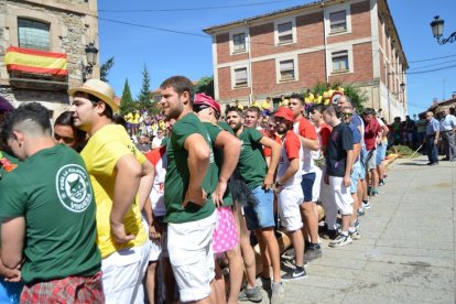 Fiestas de Vinuesa 2022, día de la Pingada del Mayo. RAQUEL FERNÁNDEZ