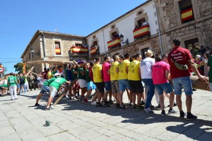 Fiestas de Vinuesa 2022, día de la Pingada del Mayo. RAQUEL FERNÁNDEZ