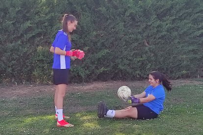 San Esteban femenino de fútbol. ANA HERNANDO