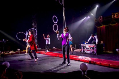 Gran circo Holiday. MARIO TEJEDOR (5)