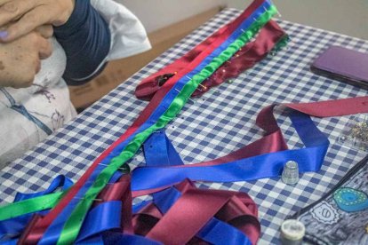 Curso de cachirulos y banderillas.-S..O.