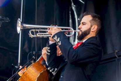 Mariachi El Rey para los San Saturios. MARIO TEJEDOR (18)