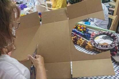 Curso de cachirulos y banderillas.-S..O.