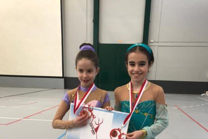 Las dos medallistas del CP Soria. HDS