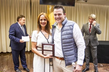 El Ayuntamiento de Soria entrega placas de agradecimiento a los Jurados de 2022. MARIO TEJEDOR (28)