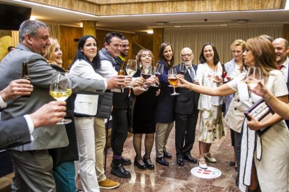 El Ayuntamiento de Soria entrega placas de agradecimiento a los Jurados de 2022. MARIO TEJEDOR (31)