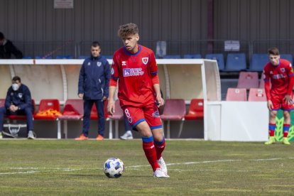 Derbi de tercera Numancia B vs Almazán - Mario Tejedor (24)