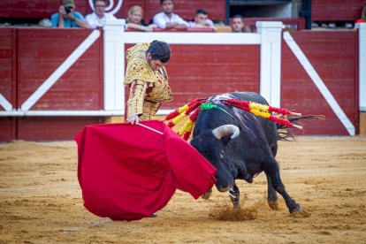 Toros del Domingo de calderas - MARIO TEJEDOR (5)