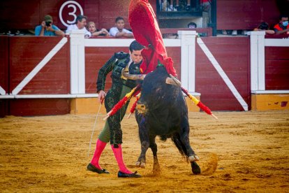 Toros del Domingo de calderas - MARIO TEJEDOR (13)