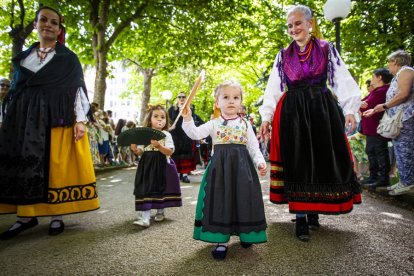 Desfile del Domingo de calderas - MARIO TEJEDOR (34)