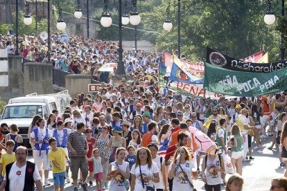 DESFILE DEL LUNES DE BAILAS, FIESTAS DE SAN JUAN, BAJADA Y BAILE EN SAN POLO







FOTÓGRAFO: MARIO TEJEDOR HERNÁNDEZ   29/06/2015
