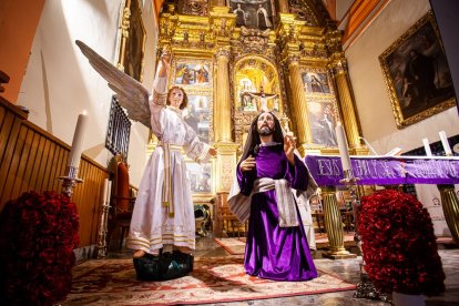 Acto de la restauración de la talla de la Oración en el Huerto. MARIO TEJEDOR (2)