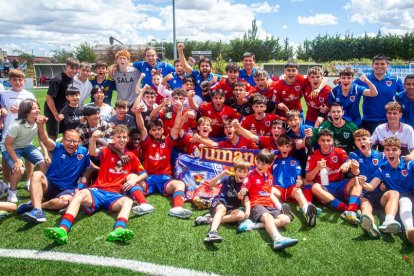 El CD Numancia juvenil logra el ascenso. MARIO TEJEDOR