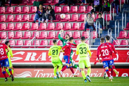 CD Numancia vs Real Sporting. MARIO TEJEDOR (53)