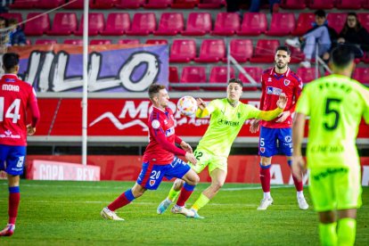 CD Numancia vs Real Sporting. MARIO TEJEDOR (55)