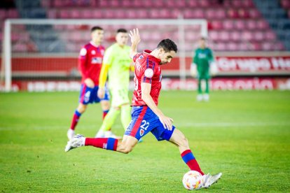 CD Numancia vs Real Sporting. MARIO TEJEDOR (80)