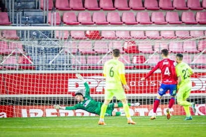 CD Numancia vs Real Sporting. MARIO TEJEDOR (81)