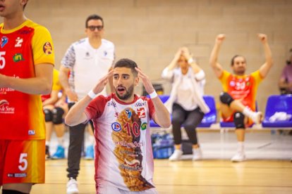Río Duero Voley contra el CV Guaguas. MARIO TEJEDOR