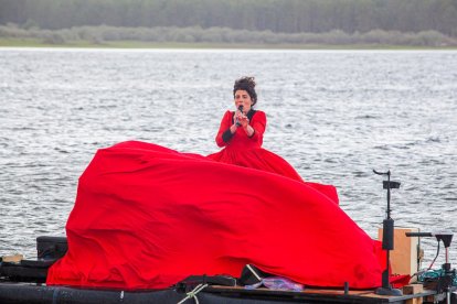 Le piano du lac en el pantano de la Cuerda del Pozo. - MARIO TEJEDOR