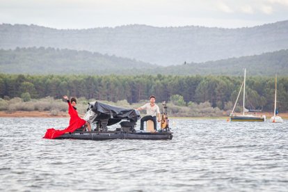 Le piano du lac en el pantano de la Cuerda del Pozo. - MARIO TEJEDOR