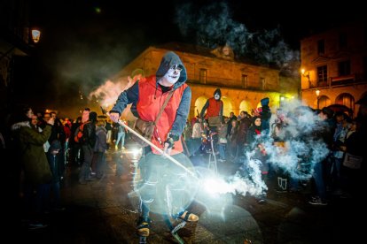 Desfile del Festival de las ánimas. MARIO TEJEDOR (12)