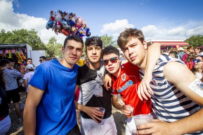 Ambiente en los corrales y salida de Cañadahonda - MARIO TEJEDOR (23)