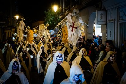 Desfile del Festival de las ánimas. MARIO TEJEDOR (22)