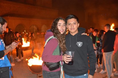 Encendido de antorchas para despedir las fiestas de Almazán. SATUR LAFUENTE (59)_04