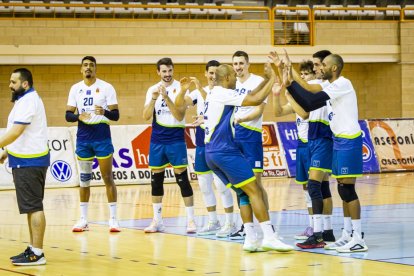 Rio Duero Voley vs Textil Santanderina. MARIO TEJEDOR (11)