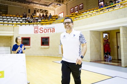 Rio Duero Voley vs Textil Santanderina. MARIO TEJEDOR (14)