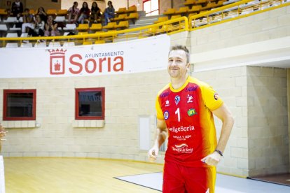 Rio Duero Voley vs Textil Santanderina. MARIO TEJEDOR (16)