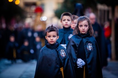 Procesión de la Cofradía del Santo Entierro. MARIO TEJEDOR (11)