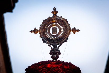 Procesión de la Cofradía del Santo Entierro. MARIO TEJEDOR (28)