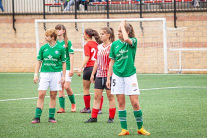 El San José femenino golea en su último partido. MARIO TEJEDOR