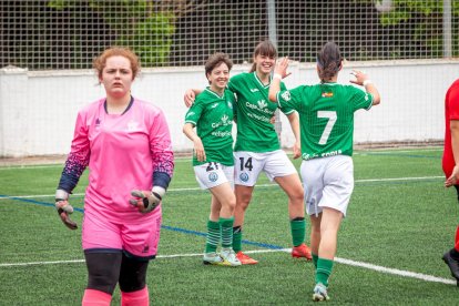 El San José femenino golea en su último partido. MARIO TEJEDOR