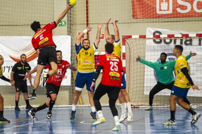 BM Soria vs Finetwork Gijón. MARIO TEJEDOR (5)