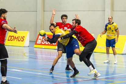 BM Soria vs Finetwork Gijón. MARIO TEJEDOR (26)