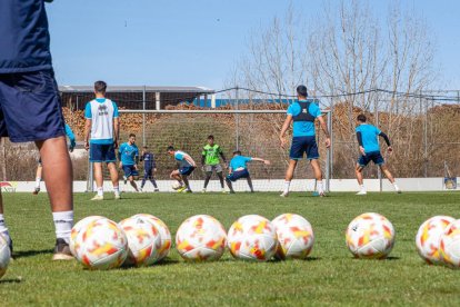 Entrenamiento del CD Numancia en la Ciudad Deportiva. MARIO TEJEDOR (78)