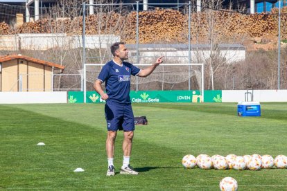 Entrenamiento del CD Numancia en la Ciudad Deportiva. MARIO TEJEDOR (5)