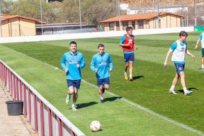 Entrenamiento del CD Numancia en la Ciudad Deportiva. MARIO TEJEDOR (14)